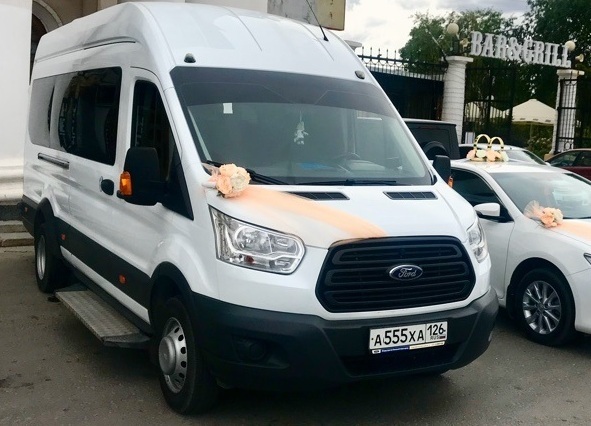 заказ микроавтобуса в Волгограде 89610705007 Микроавтобус Форд Транзит на свадьбу в Волгограде от компании LOVE-AVTO34