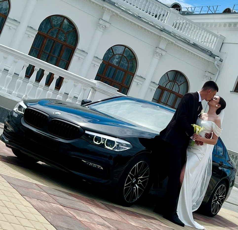 Свадебный кортеж в Волгограде 89610705007 Тойота Камри на свадьбу, свадебный кортеж БМВ в Волгограде от компании LOVE-AVTO34, 896107005007